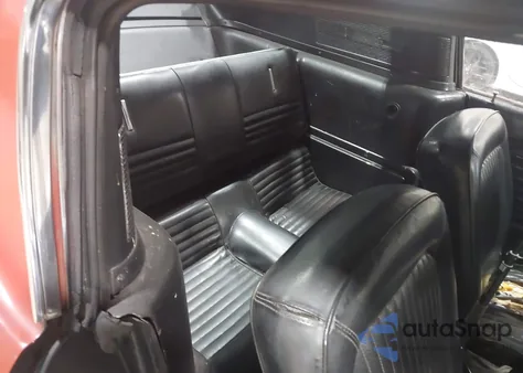 1967 Ford Mustang z USA, uszkodzony, nr VIN 7T02C229102